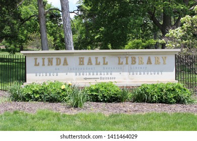 Kansas City, Missouri / USA - May 13 2019: Sign For Linda Hall Library (Independent Research Library For Science, Engineering And Technology)