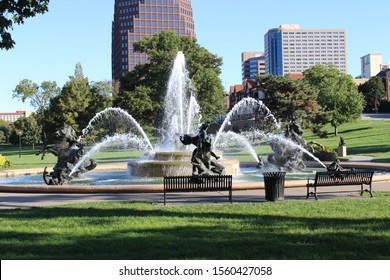 Kansas City, Missouri / USA - October 7 2019: J.C. Nichols Fountain At Country Club Plaza