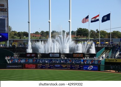 KANSAS CITY - SEPTEMBER 27: Royals Fans Take In A Baseball Game In Front Of Famous KC Fountains At Kauffman Stadium On September 27, 2009 In Kansas City, Missouri.