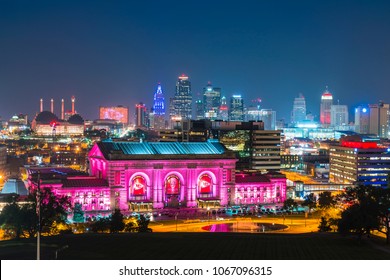 Kansas,missouri,usa.  09-15-17, Beautiful Kansas City Skyline At Night.