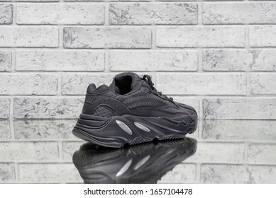 kanye west new sneakers 2020