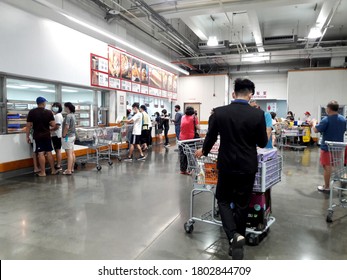 Kaohsiung, Taiwan, August 23, 2020: Costco Food Court By The New Self Serve Kiosk Full Of Customers .