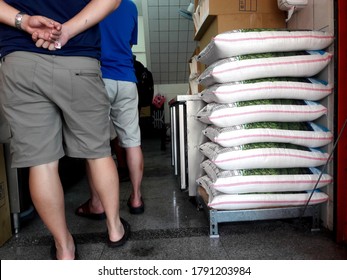 Kaohsiung, Taiwan-August 7, 2020: Crowds Wait To Buy At The Bento Shop