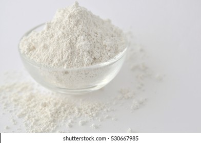 Kaolin Clay White Powder Cosmetic Grade For Face Mask And Spa Treatments