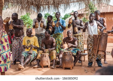 KARA, TOGO - MAR 11, 2012:  Unidentified Togolese Musicians Play The Drums For The  Religious Voodoo Dance. Voodoo Is The West African Religion