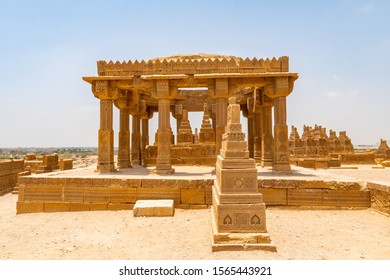 128 Pakistani graveyard Images, Stock Photos & Vectors | Shutterstock