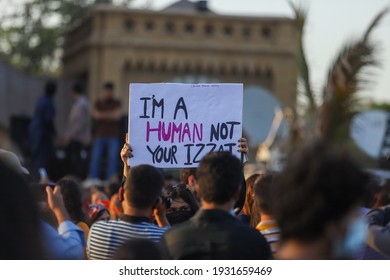 Karachi Pakistan 8th March 2021, Aurat March At Frere Hall Karachi On International Women's Day, Play Cards In Hand