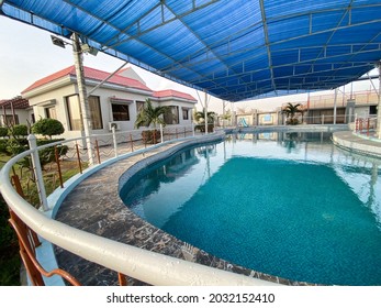 106 Swimming Pool Pakistan Images, Stock Photos & Vectors | Shutterstock