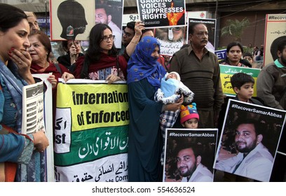 KARACHI, PAKISTAN - JAN 12: Members Of Civil Society Protesting Against Forced 
Disappearance Of Social Activists, On January 12, 2017 In Karachi.