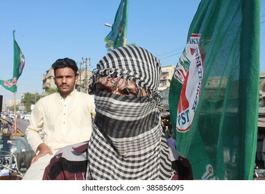 KARACHI, PAKISTAN - MAR 04: Activists Of Different Sunni Organizations Are Protesting 
Against Execution Of Mumtaz Qadri,  On March 04, 2016 In Karachi.