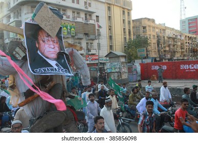 KARACHI, PAKISTAN - MAR 04: Activists Of Different Sunni Organizations Are Protesting 
Against Execution Of Mumtaz Qadri,  On March 04, 2016 In Karachi.