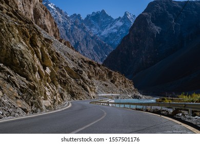 The Karakoram highway in Pakistan