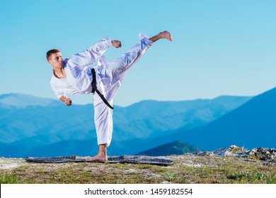 1,494 Karate mountain Images, Stock Photos & Vectors | Shutterstock