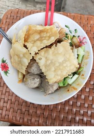 Karawang, Indonesia, 24October 2022: Chicken Noodles, The Easiest Food To Find And A Lot Of Connoisseurs