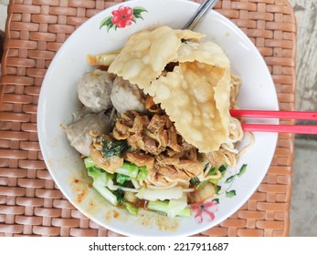 Karawang, Indonesia, 24October 2022: Chicken Noodles, The Easiest Food To Find And A Lot Of Connoisseurs