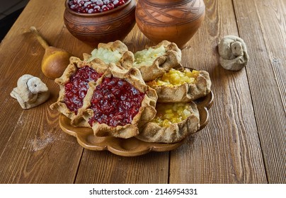 Karelian pasty - traditional pasties usually had a rye crust, but the North Karelian and Ladoga Karelian