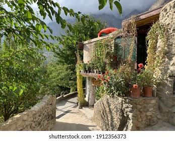 Karimabad Pakistan Mud House Entrance