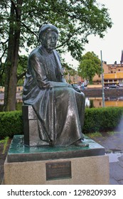 Karlstad, Sweden - July 29, 2015: Bronze Statue Of The Famous Writer Selma Lagerlof, Who Was Born Not Far From Karlstad, In Marbacka. Sculptor: Arvid Backlund. Erected In 1958. Scandinavia, Europe.