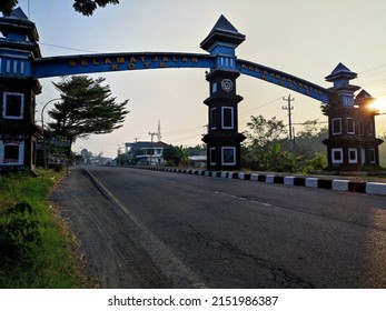 Kartasura, Central Java, Indonesia, May 3, 2022, Welcome Monument To The City Of Sragen, Indonesia