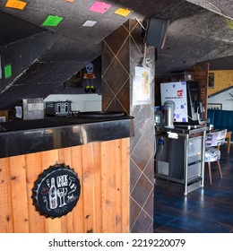 Kasauli, Himachal Pradesh, India, May 15,2022 - Early Morning View Of Modern Hangout Rooftop Restaurant At Kasauli, Himachal Pradesh In India, Inside View Of Open Air Restaurant In Kasauli