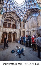 Kashan, Iran - October 17, 2016: Group Of Tourists In Borujerdi - Historic House Museum In Kashan