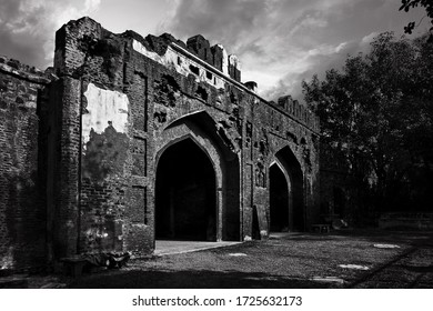 The Kashmiri Gate Of Shahjahanabad, Delhi, India