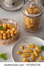 Kastengel or kue keju is Dutch influenced-Indonesian cheese cookie in the form of sticks. Kastengel is usually used as a seasonal snack during the holiday Iedul Fitri or Chistmas