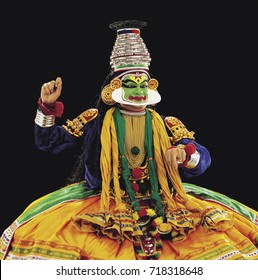 Kathakali Dance Performance In Kerala