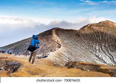 Kawa Ijen Volcano Crater And Lake