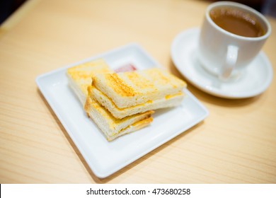 Kaya Toast With Tea