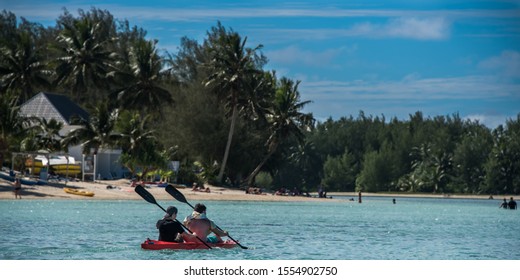 Kayak In Muri Lagoon, Rarotonga