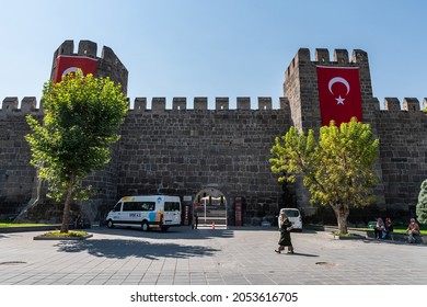 Kayseri Kalesi Images Stock Photos Vectors Shutterstock