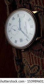 KAZAN, TATARSTAN/RUSSIA - 24/10/2019: Classic men's wrist watch on a dark background. Vintage background. Illustrative editorial. - Shutterstock ID 1539896012