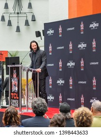 Keanu Reeves. Actor's Handprints and Footprints Cemented on Hollywood Boulevard. Chinese Theater Event, Guests, Celebrities, Halle Berry, Laurence Fishburne.
Hollywood, California, USA, May 14, 2019
