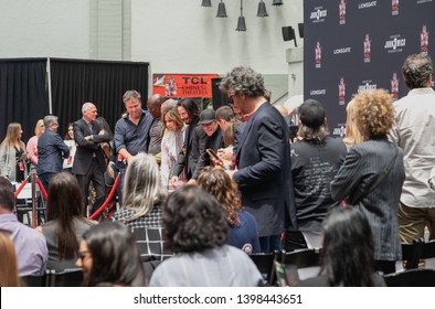 Keanu Reeves. Actor's Handprints and Footprints Cemented on Hollywood Boulevard. Chinese Theater Event, Guests, Celebrities, Halle Berry, Laurence Fishburne.
Hollywood, California, USA, May 14, 2019