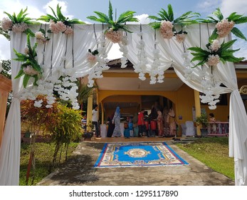 Malay Weeding Images Stock Photos Vectors Shutterstock