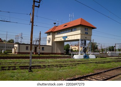 KEDZIERZYN-KOZLE, POLAND - AUGUST 3, 2022: Signalling Control Centre Or Dispatch Office (Nastawnia KKA Kędzierzyn-Koźle). Signal Box, Interlocking Tower Or Signal Cabin Above Train Tracks.