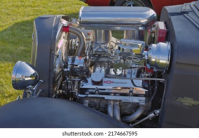 Keezletown, VA. USA. June 15. 2022. 1935 Chevy Coupe Engine. 