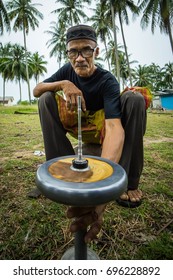 KELANTAN, MALAYSIA - 15TH JULY 2017; Unidentified Man Playing 