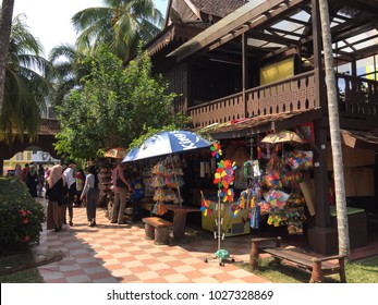 KELANTAN, MALAYSIA , FEBRUARY 15, 2018 : Archway Of Kota Sultan Ismail Petra Or Kota Sultan Ismail Petra Arch Located In Kota Bharu, Kelantan, Malaysia.