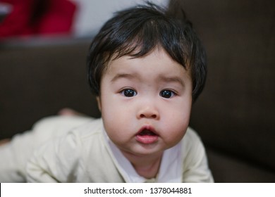 Kelantan, Malaysia - Mei 12, 2018 : Malay Baby Girl 1st Time Looking In To The Camera