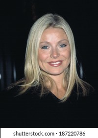 Kelly Ripa At Premiere Of CONFESSIONS OF A DANGEROUS MIND, NY 12/18/2002