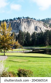 Kelowna Golf And Country Club Golfing Green