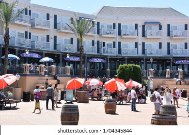 KEMAH, TX – APR 21: Kemah Boardwalk, Near Houston, Texas, On Apr 21, 2019. It Is A 60-acre Texas Gulf Coast Theme Park And Considered One Of The Premier Boardwalks In The US.