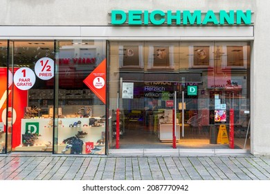 Deichmann Shoes Images, Stock Photos & | Shutterstock