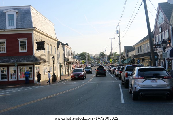 Kennebunkport, ME - July 19 2019: A two-way\
street in Dock Square in downtown\
Kennebunkport
