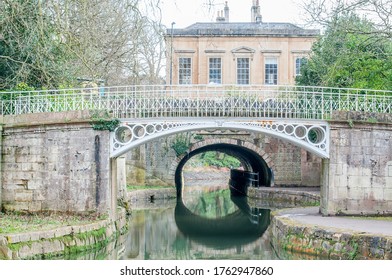 Kennet And Avon Canal In Sydney Gardens Bath England