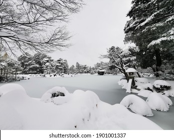 Kenroku-en garden, one of the most beautiful garden in Japan located in Kanazawa city, Ishikawa prefecture, Japan. Kenrokuen-garden in winter covered by snow