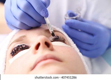 Keratin Lash Lift Procedure 