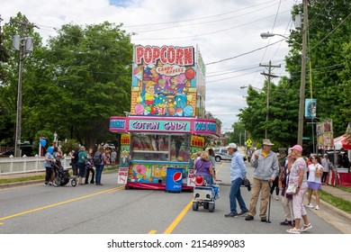 Kernersville North Carolina United States May 7, 2022 A Popcorn And Cotton Candy Stand At The Kernersville Spring Folly